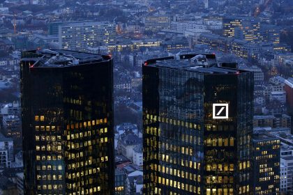 2017-01-31t070754z_1486121278_rc1eb2a81e30_rtrmadp_3_deutsche-mirrortrade-probe-e1486026783957
