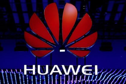 2018-08-06t125504z_1_lynxmpee750yc_rtroptp_3_tech-huawei-reinounido