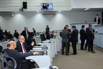 img_5714_vereadores_na_sesso_fto_izaias_medeiros