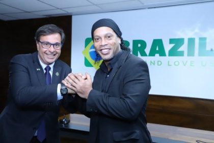 ronaldinho-embratur
