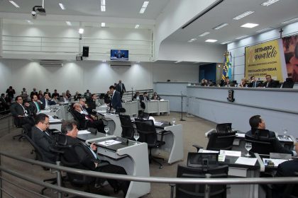img_4890_vereadores_na_sesso_fto_izaias_medeiros_1